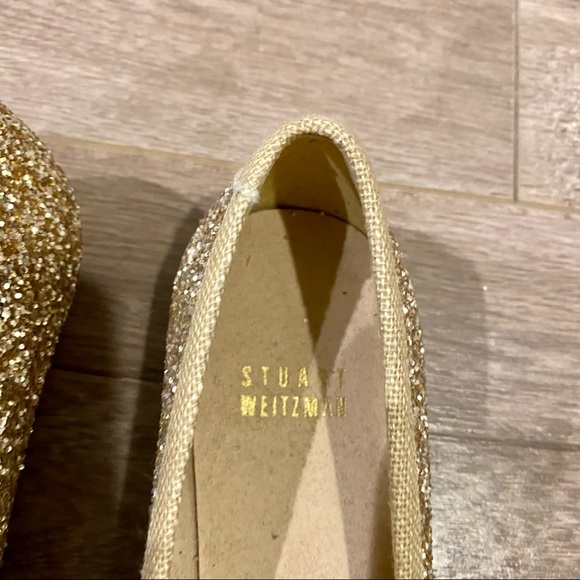 STUART WEITZMAN SZ 5.5 NBW GOLD SPARKLE BALLETFLAT - Picture 2 of 7